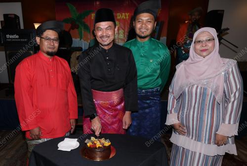 ROSLAN ARIFFIN