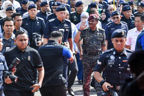TAN SRI RAZARUDIN HUSAIN