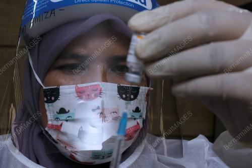 VAKSIN COVID-19 WARGA ORANG ASLI SUKU TEMUAN