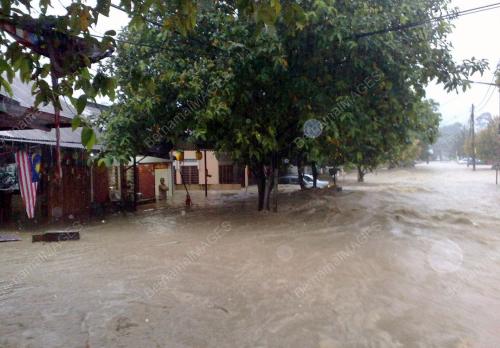 BANJIR KILAT