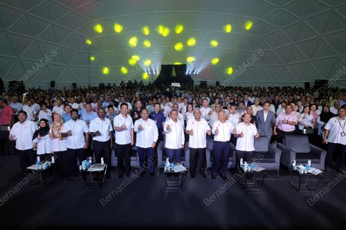 DATUK SERI AMINUDDIN HARUN