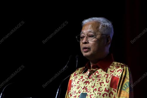 DATUK SERI ISMAIL SABRI YAAKOB