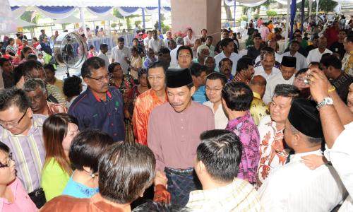 NS09_19082012_MOHAMAD_RAYA