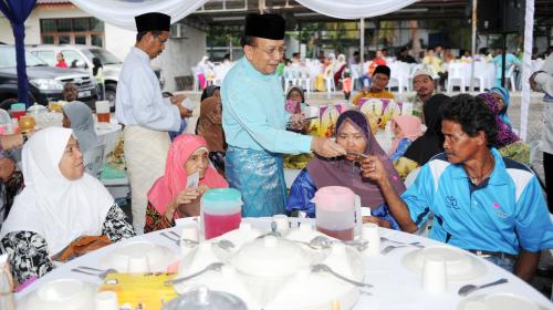 DATUK SERI DR RAIS YATIM