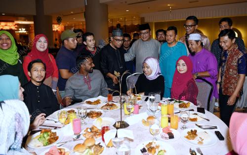 NS09_23052019_BERBUKA_MEDIA