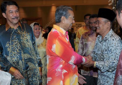 MAKAM MALAM PERKIM
