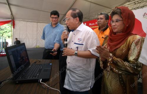 DATUK SERI DR RAIS YATIM