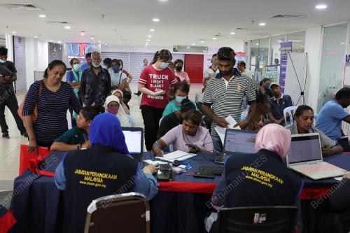 SISTEM PANGKALAN DATA UTAMA