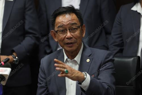DATUK SERI AMINUDDIN HARUN