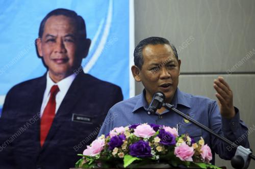 DATUK SERI AMINUDDIN HARUN