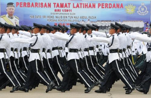 PERBARISAN TAMAT LATIHAN PERDANA