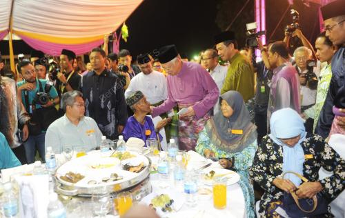 NS10_02082015_TERBUKA_MALAYSIA