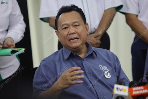 DATUK SERI ALEXANDER NANTA LINGGI