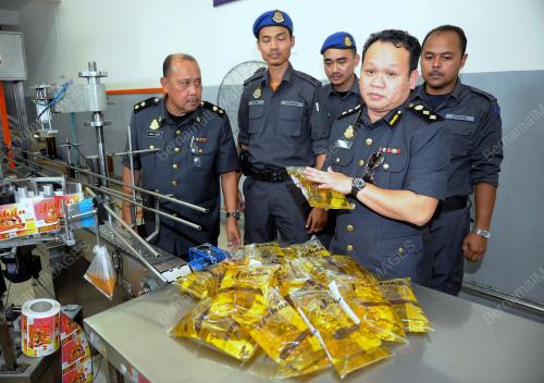 NS10_08112016_KPDNKK_MINYAK