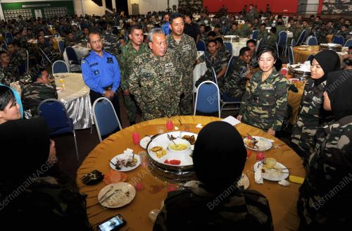 NS10_09072014_MALBATT_BERBUKA