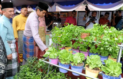 NS10_10072014_KHAIRY_SEMARAK
