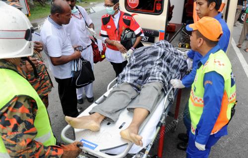 NS10_10082013_KEMALANGAN_MAUT