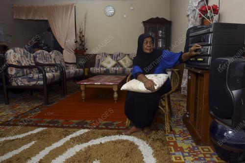 WARGA EMAS RAIKAN AIDILFITRI BERSEORANGAN