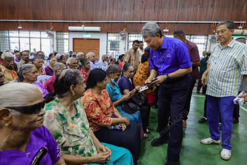 DATUK SERI MOHAMAD HASAN