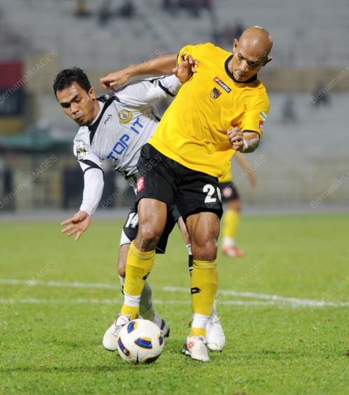 BOLASEPAK PIALA MALAYSIA