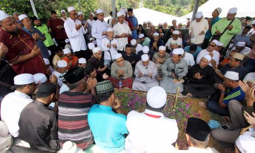 NS10_15032017_JENAZAH_KEBUMI