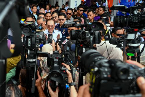 DATUK SERI ANWAR IBRAHIM