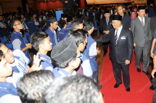 NS10_15102014_USIM