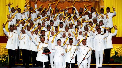 NS10_19012013_AGONG_TENTERA