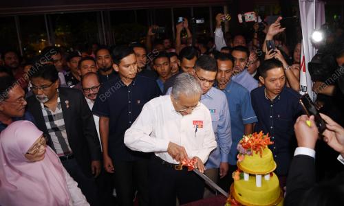 NS10_19072019_PM_PKR_BN201907165260
