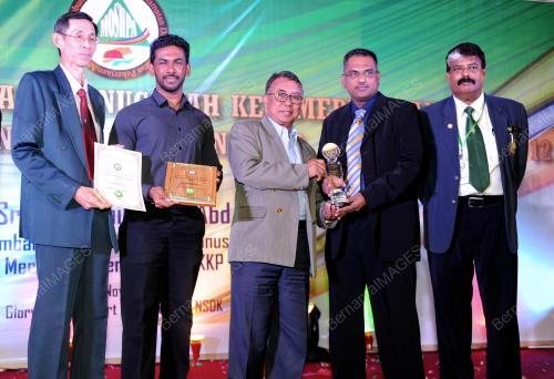 NS10_19112016_ANUGERAH_MOSHPA