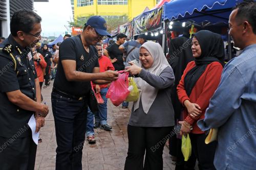 DATUK AZMAN MOHD YUSOF