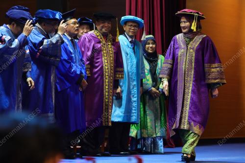 TUANKU AISHAH ROHANI TENGKU BESAR MAHMUD