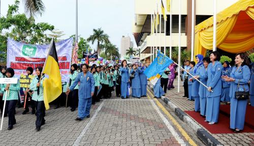NS10_26022012_PANDU_PUTERI
