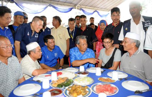 NS10_26042013_MUHYIDDIN_LAWAT