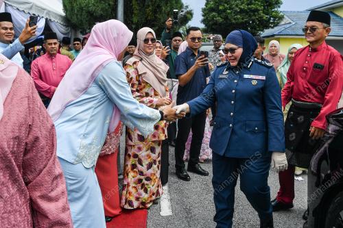 DATUK ANIS RIZANA MOHD ZAINUDIN