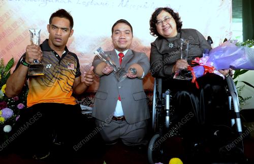 NS11_03122014_HARI_OKU