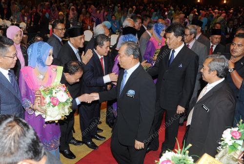 NS11_06042015_TPM_PERSIDANGAN