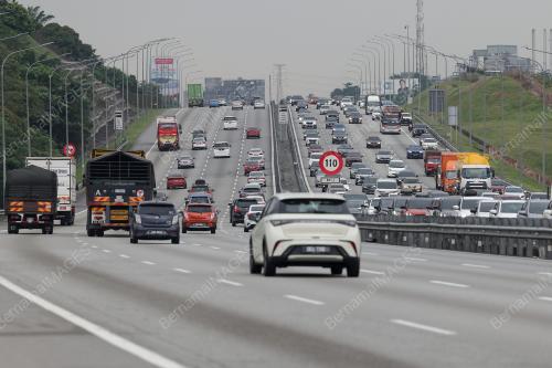 LEBUHRAYA UTARA-SELATAN