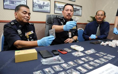 NS11_08082016_POLIS_DADAH