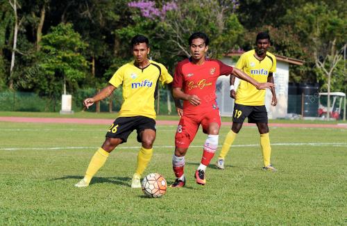 NS11_09012017_BOLASEPAK_PERSAHABATAN
