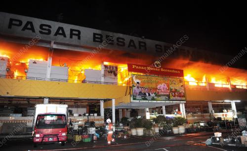 NS11_09092017_PASAR_TERBAKAR