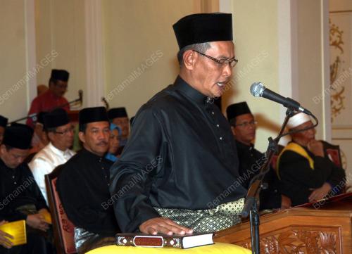 TUANKU MUHRIZ IBNI ALMARHUM TUANKU MUNAWIR