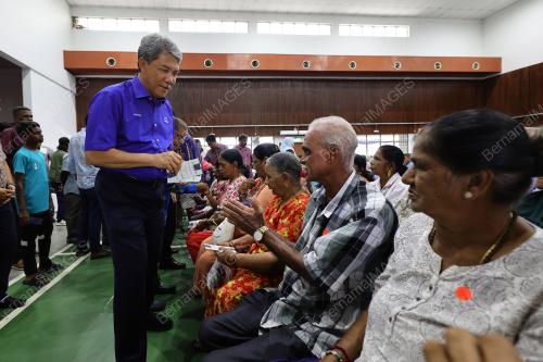 DATUK SERI MOHAMAD HASAN