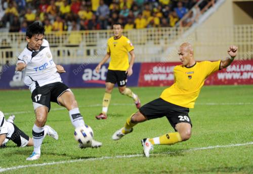 BOLASEPAK PIALA MALAYSIA