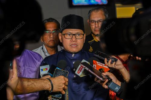 DATUK DR MOHD AZAM AHMAD