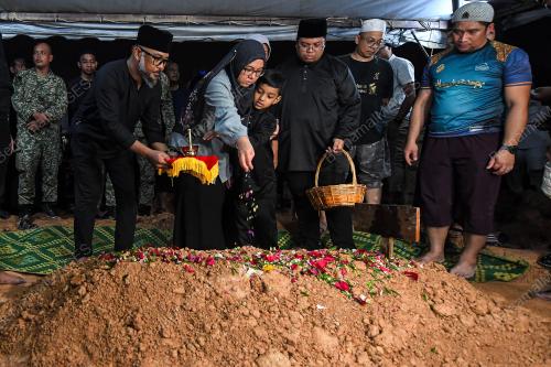 ALLAHYARHAM MOHAMAD AMIRULFARIS MOHHAMAD MARZUKHI