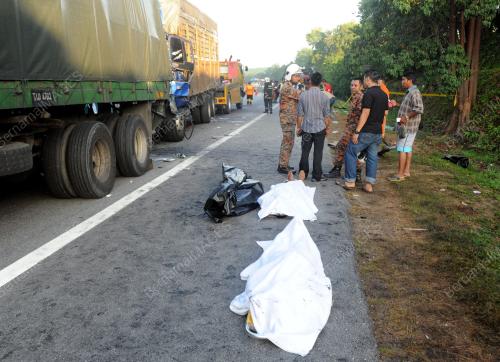 NS12_01042015_KEMALANGAN_MAUT