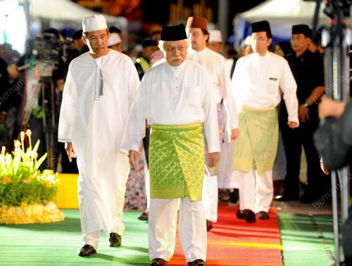 NS12_07012016_BERSELAWAT