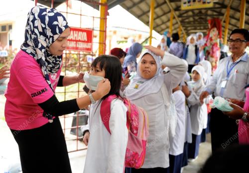 NS12_08092015_PUTERI_AGIH