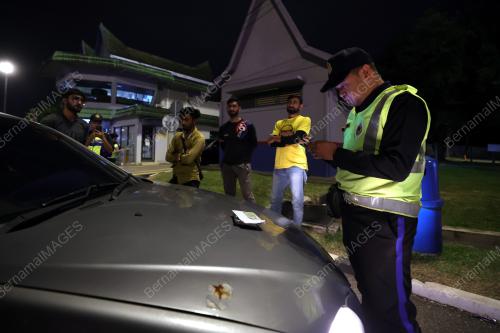 OPERASI KHAS TAHUN BAHARU CINA
